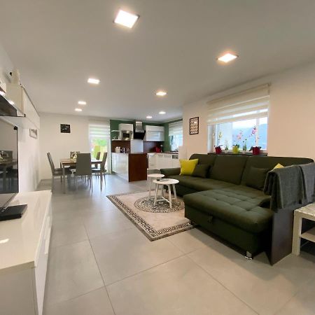 Appartement Rosentalferien à Ludmannsdorf Extérieur photo